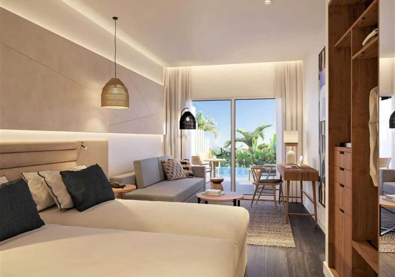 Apartment Deluxe Swim-Up Room, Private Pool, Adults Only, Breakfast And Dinner Are Included Costa Calma Spain