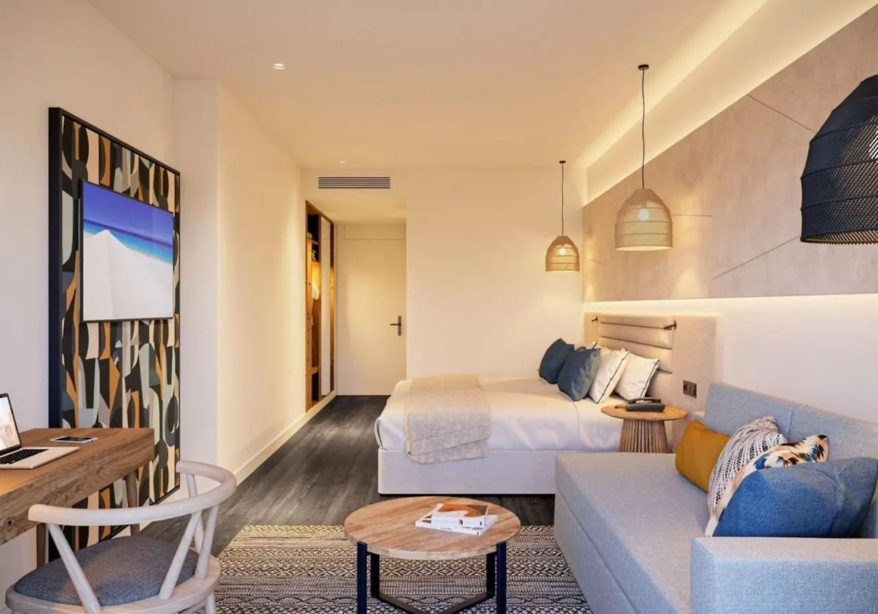 Deluxe Swim-Up Room, Private Pool, Adults Only, Breakfast And Dinner Are Included Costa Calma 0*,